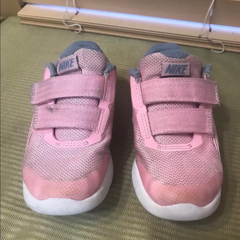 Nike Max Advantage 2 Girls Pink Running Shoes  11